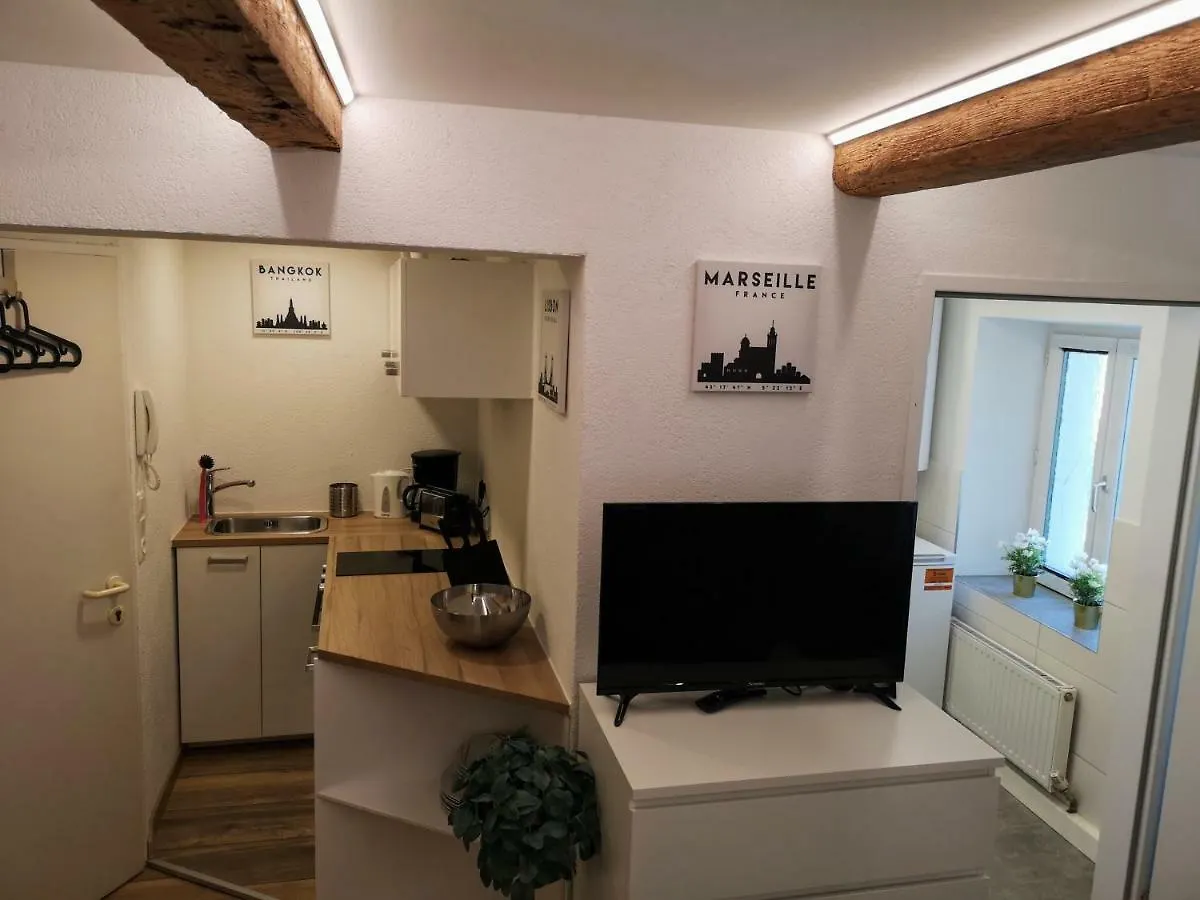 Apartment Deluxe Innsbruck Town Studio